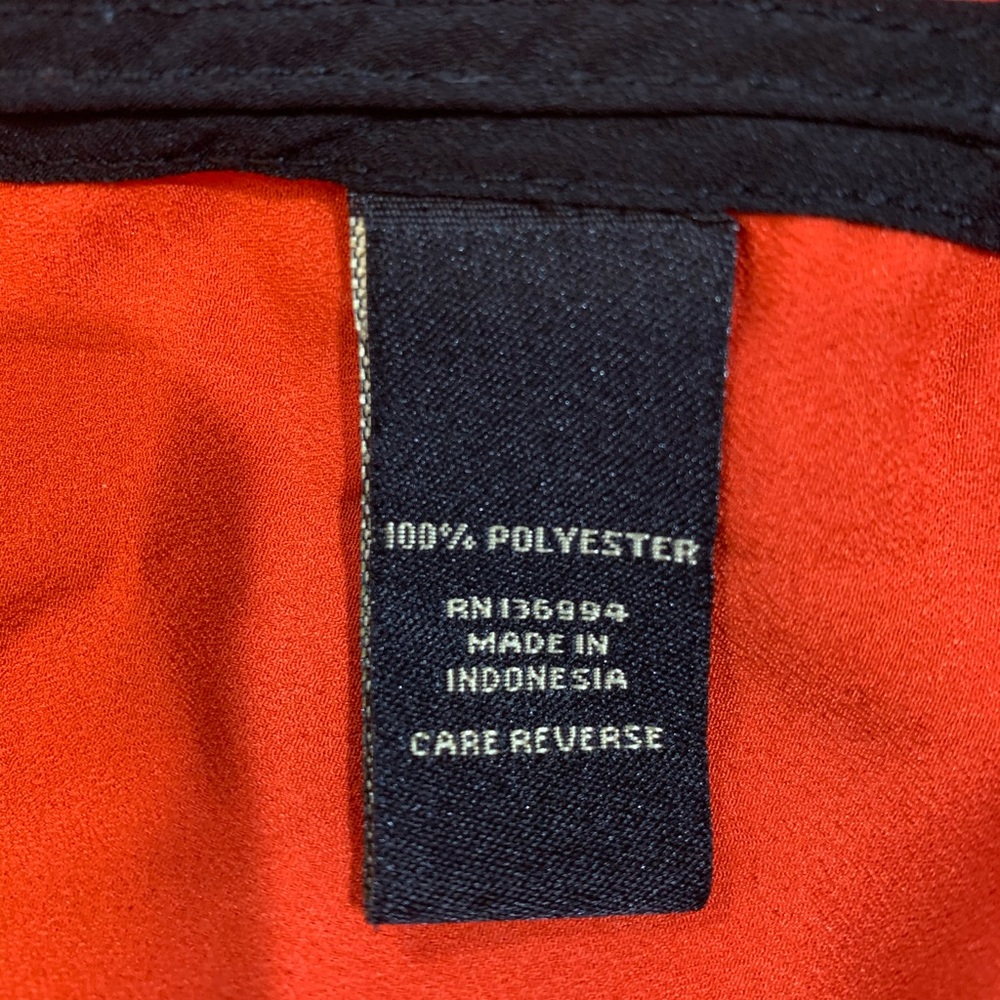 Shell - Picture 4 of 6